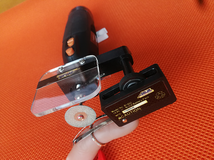 指環(huán)切割器